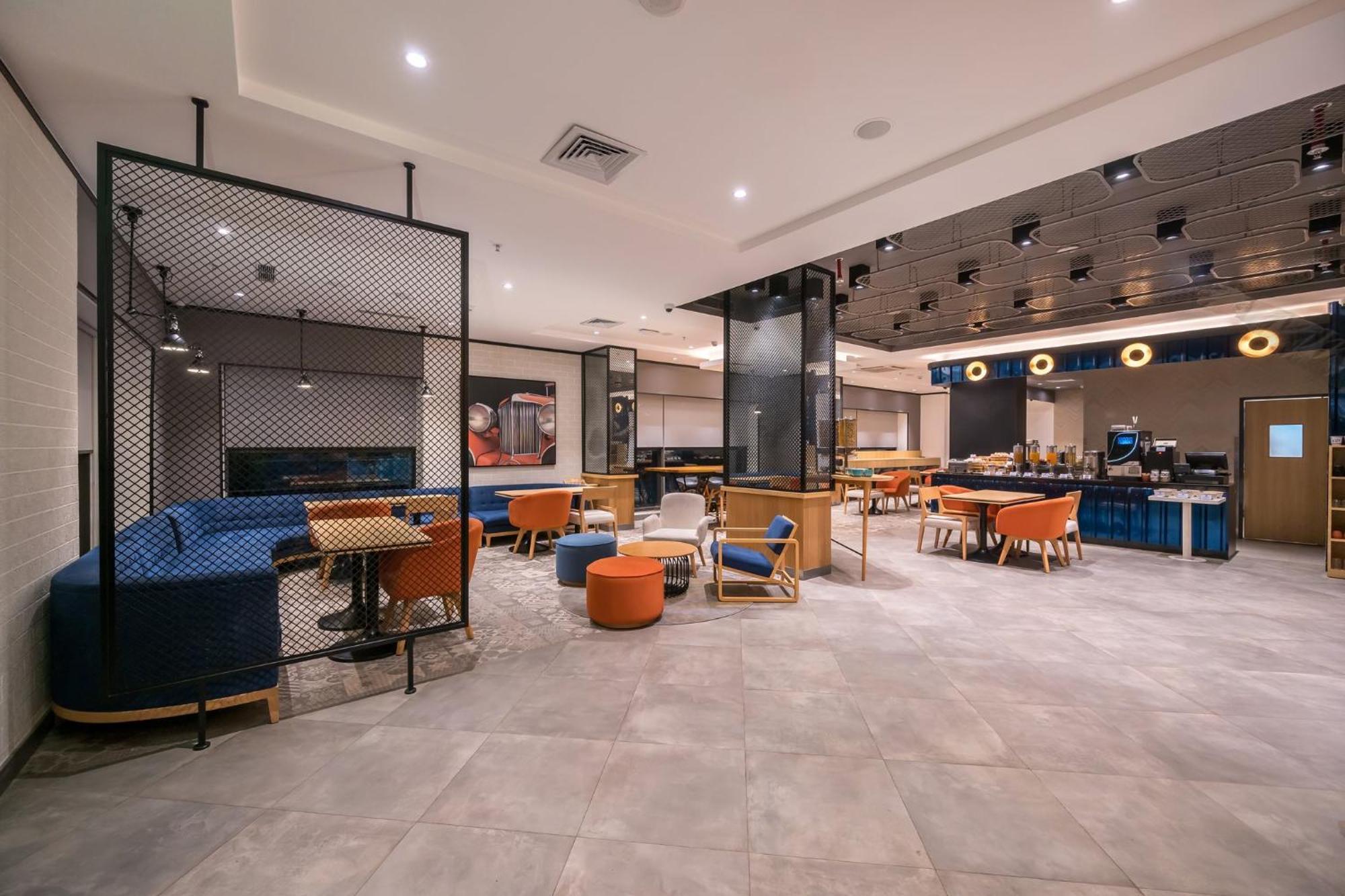 Holiday Inn Express Greater Noida Knowledge Park By Ihg Екстер'єр фото