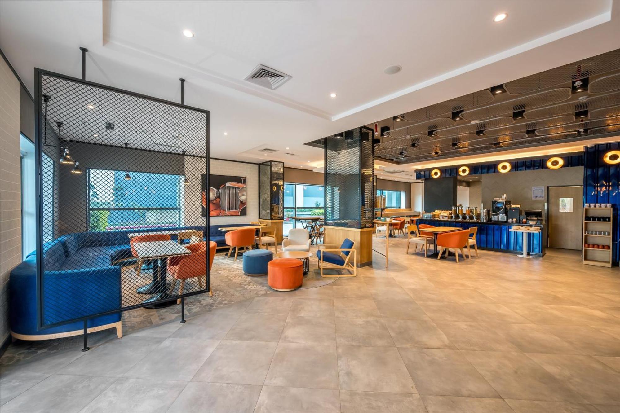 Holiday Inn Express Greater Noida Knowledge Park By Ihg Екстер'єр фото